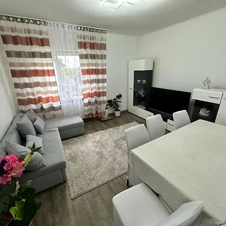 Doppelzimmer Mit Gemuetlichkeit *